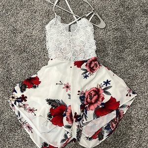 Shein floral romper size Small